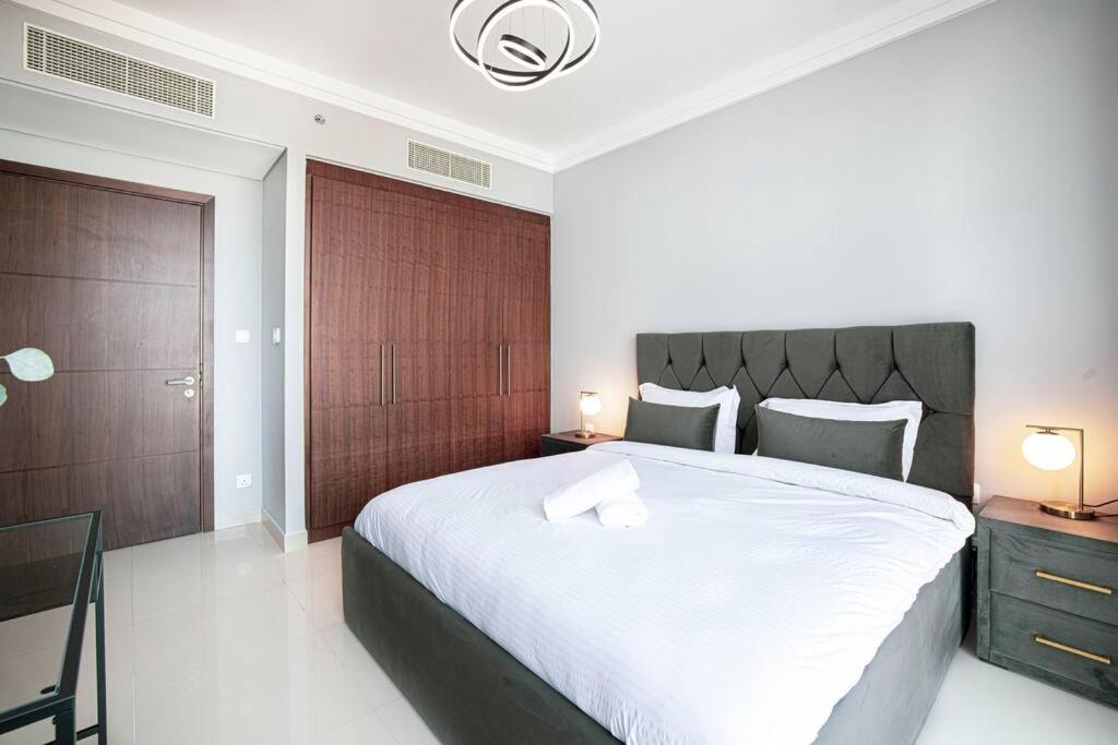 Апартаменты Magnificent Brand New Lux 3Br Burj & Fountain View Дубай Экстерьер фото
