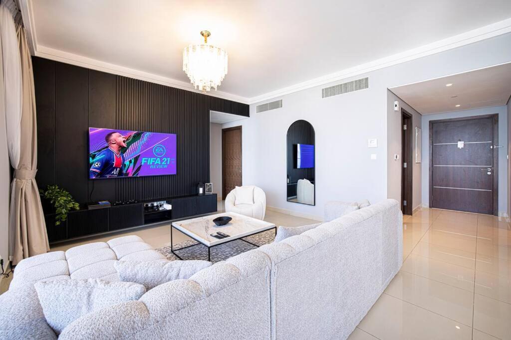 Апартаменты Magnificent Brand New Lux 3Br Burj & Fountain View Дубай Экстерьер фото