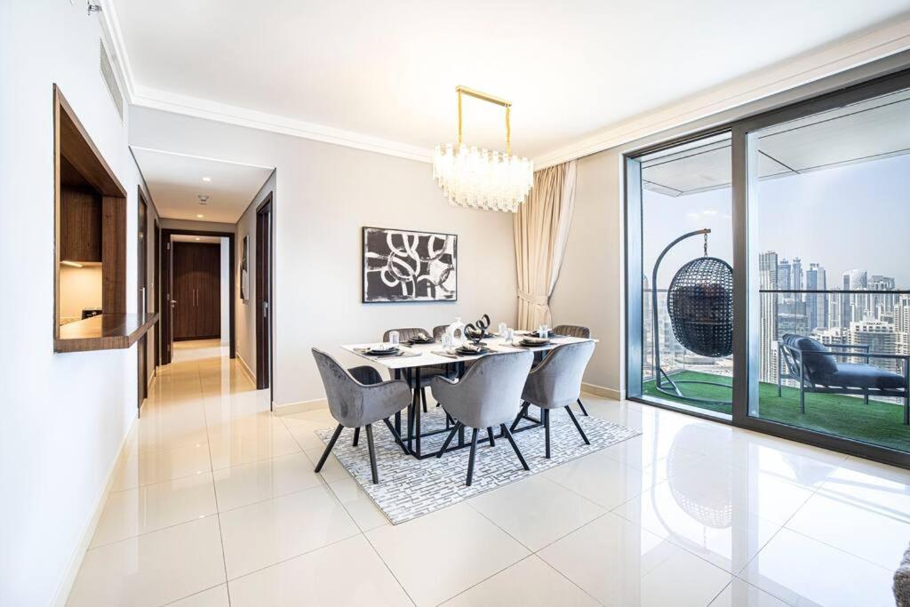 Апартаменты Magnificent Brand New Lux 3Br Burj & Fountain View Дубай Экстерьер фото