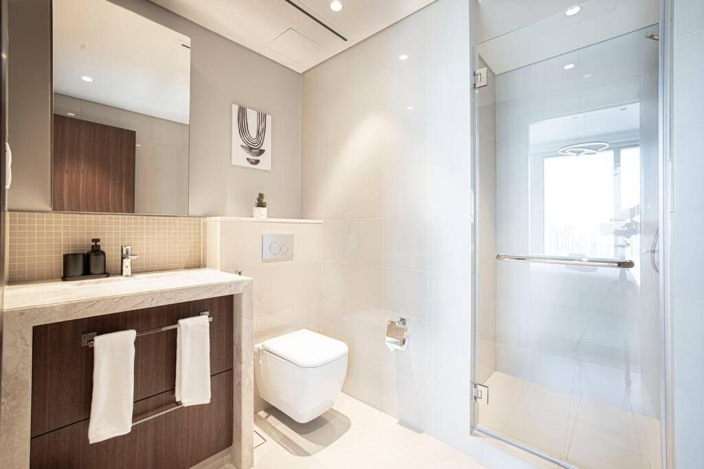 Апартаменты Magnificent Brand New Lux 3Br Burj & Fountain View Дубай Экстерьер фото
